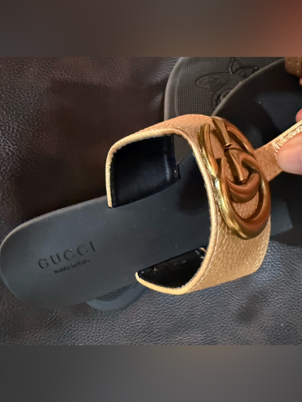 Gucci Gold Leather Thong Sandals with Double G Emblem. EU size 38 Brand new - Picture 2 of 3